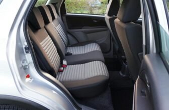 What’s the Best Way to Remove Stubborn Stains From Car Seats?